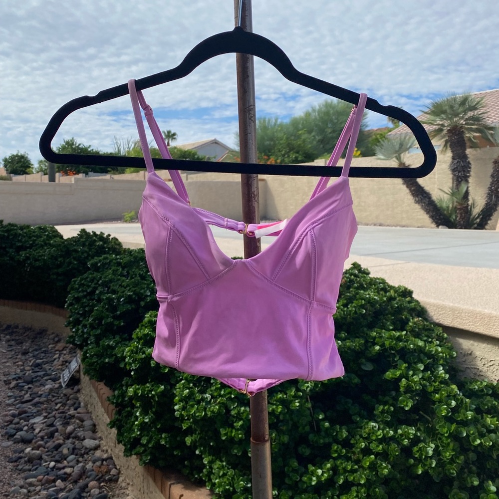 🎉 Victoria’s Secret Swim Suit Top XS 🎉